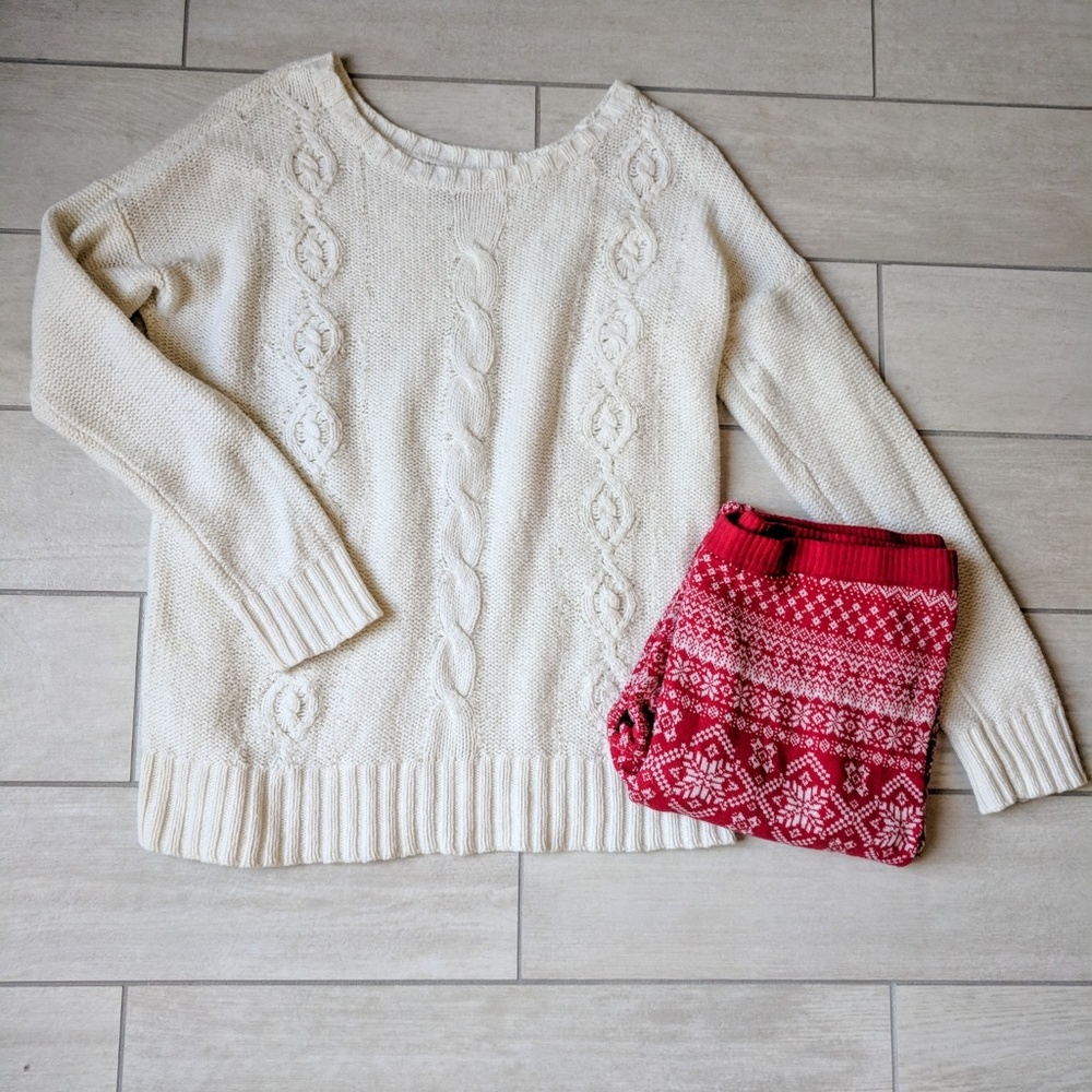 AEO Cable Knit Sweater and legging bundle!